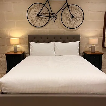 Typical Maltese Maisonette In St.julians * St. Julian's