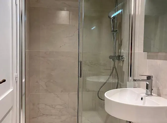 شقة Typical Maltese Maisonette In St.julians *